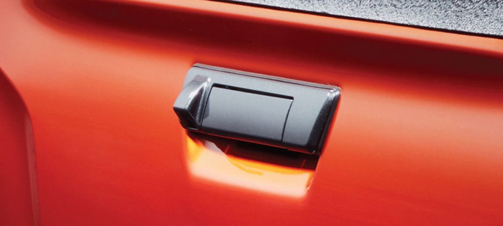 REVERSE CAMERA