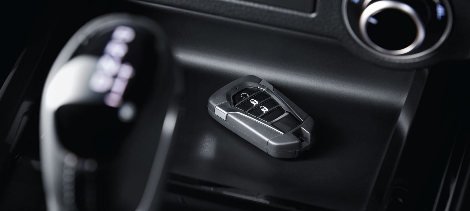 PASSIVE ENTRY & START SYSTEM WITH REMOTE ENGINE START